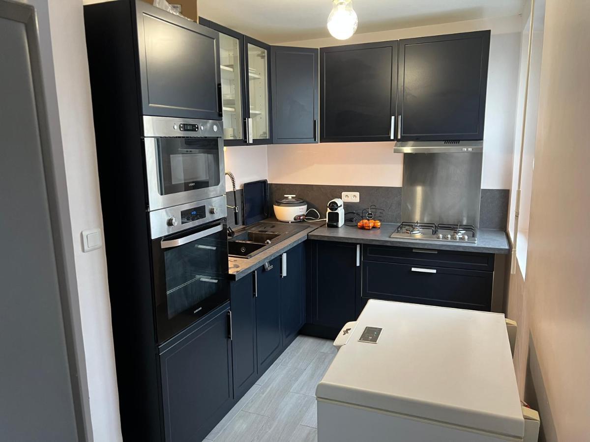 Appartement Pres De La Defense Nanterre Bagian luar foto