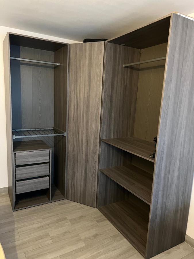 Appartement Pres De La Defense Nanterre Bagian luar foto